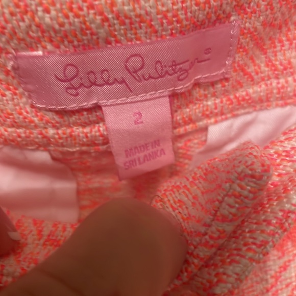 Lilly Pulitzer Shorts - Picture 3 of 4